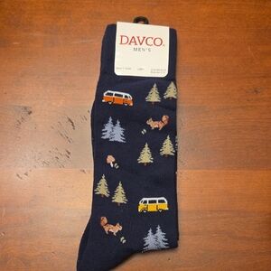 Davco Men's Navy Socks with Woodland Design